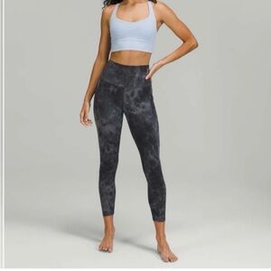 Lululemon size 12 like new Align Diamond Dye with pockets